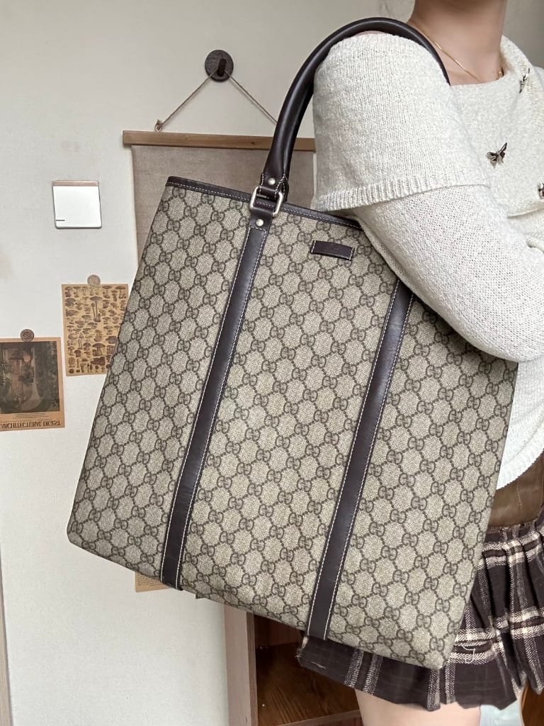 Gucci Tote Bag - Image 2