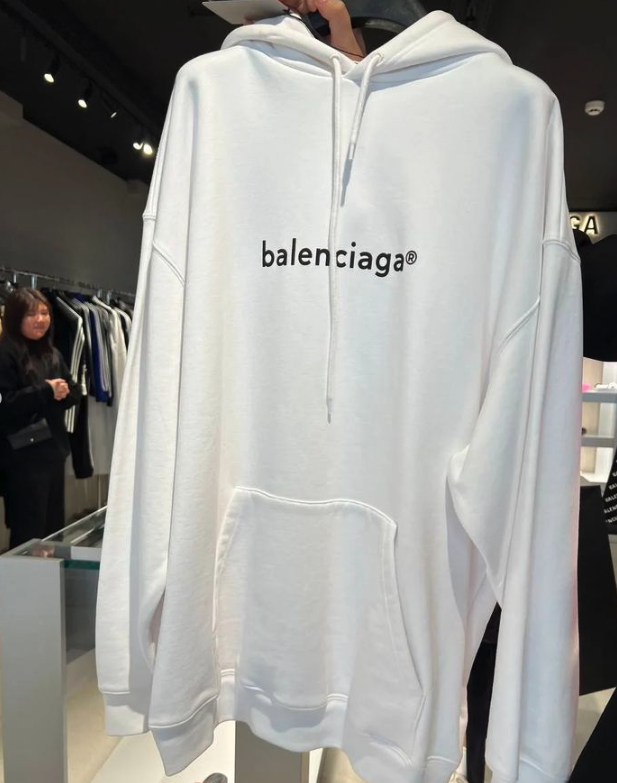 Outlet Items - Image 3