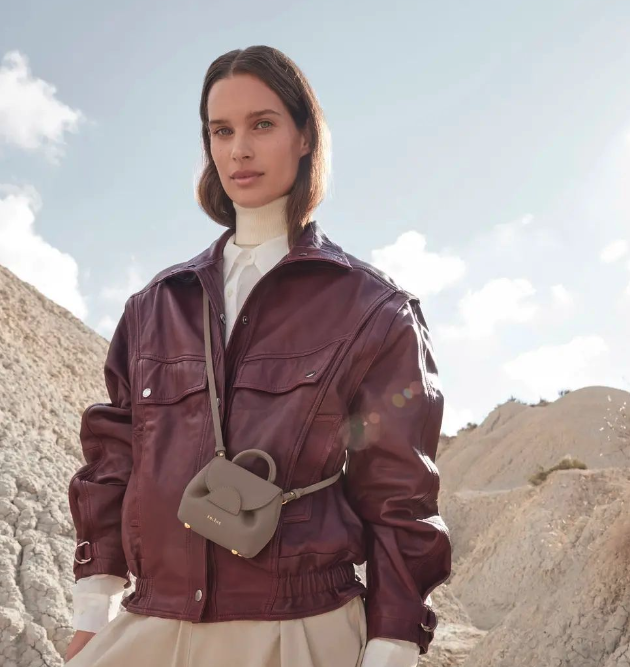 Polene - Image 3